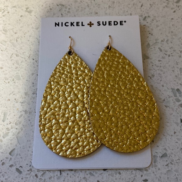 Nickel & Suede Jewelry - Hammered gold Medium Teardrops